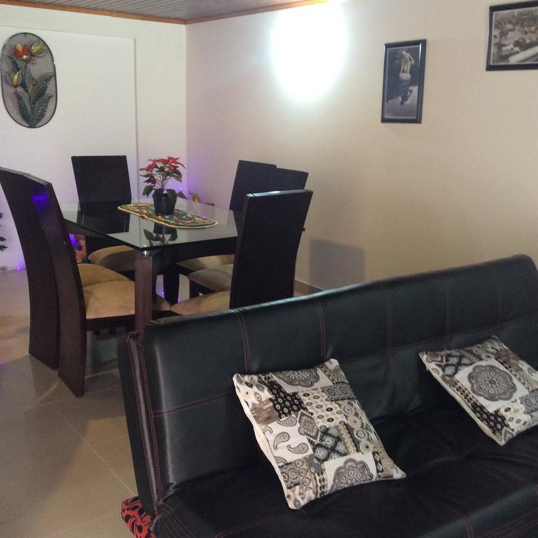 Cedritos Guest House - Bogota — Photos 3